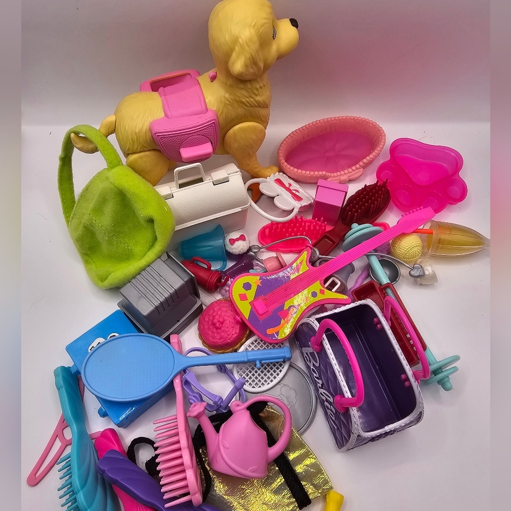 Miscellaneous Barbie And Doll Accessories #3